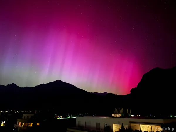 10 Polarlichter über dem Vilan