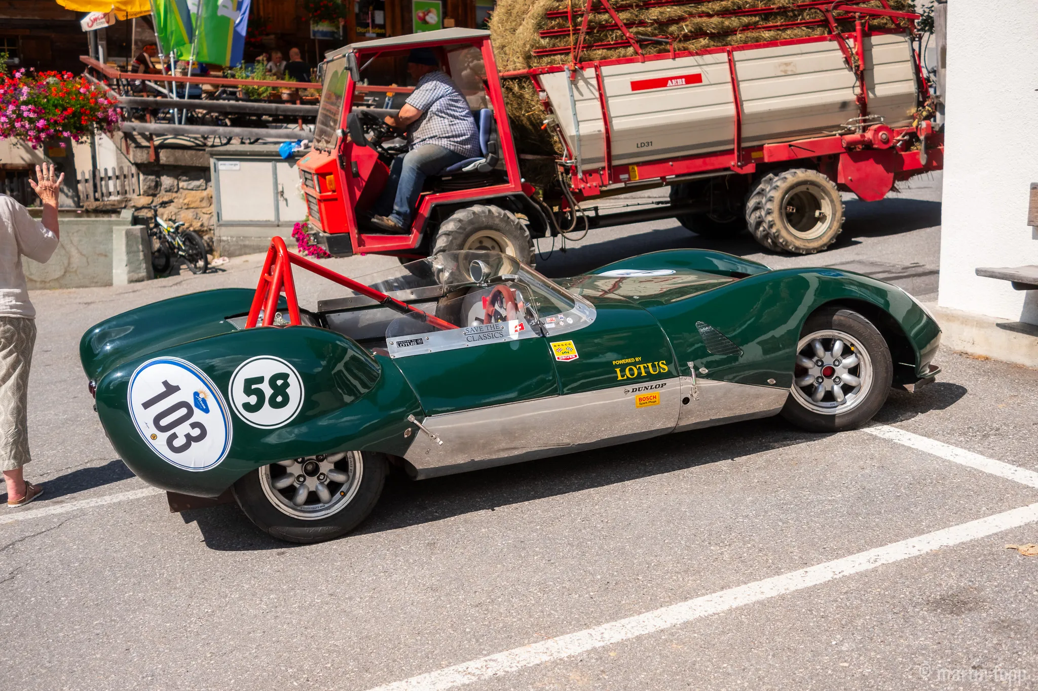 Classic Car und Landwirtschaft in Langwies