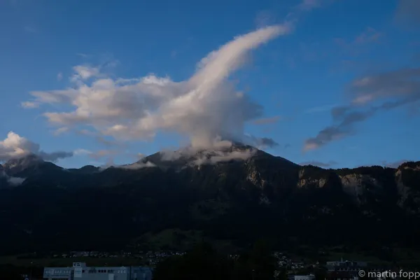 25 Wolke vor Vilan