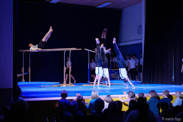 42 Turnunterhaltung in Malans